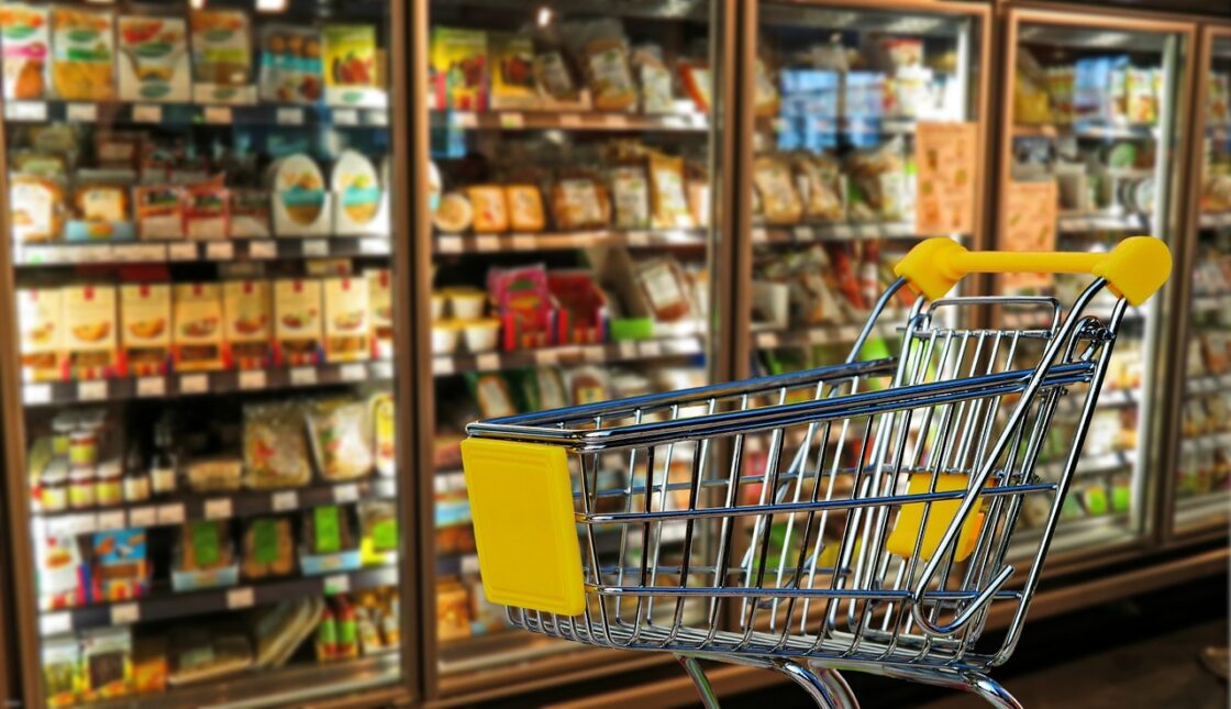 30 Formas de Economizar no Supermercado sem Passar Fome